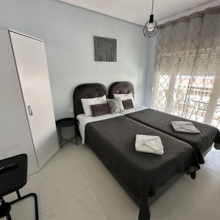 Eden Suite Paralia Luaran gambar