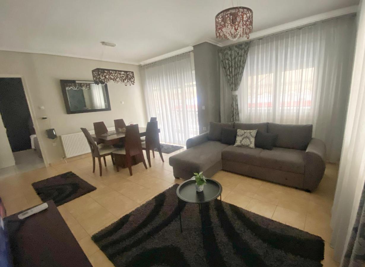 Eden Suite Paralia Luaran gambar
