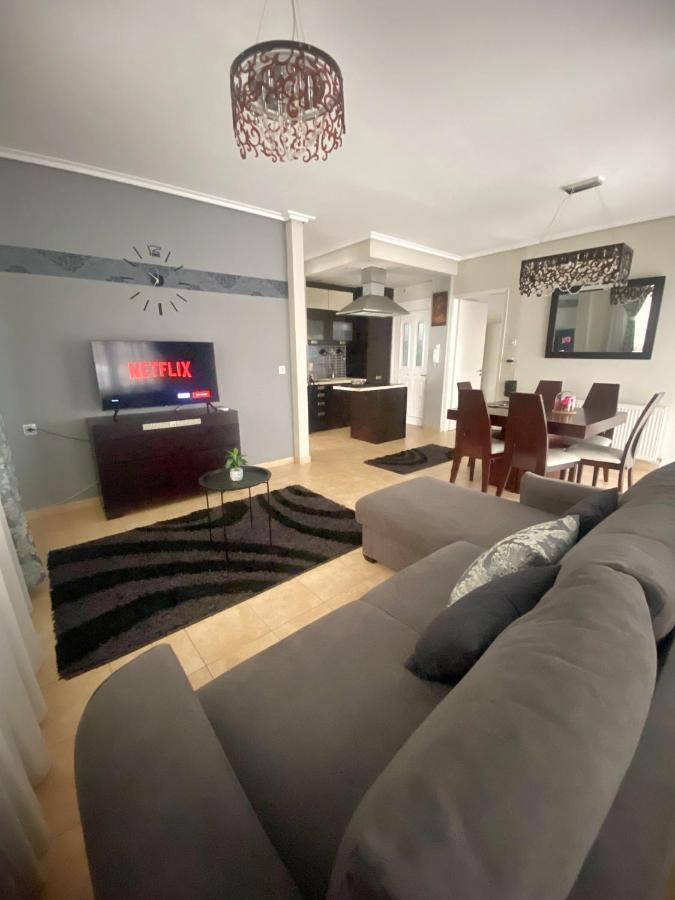 Eden Suite Paralia Luaran gambar