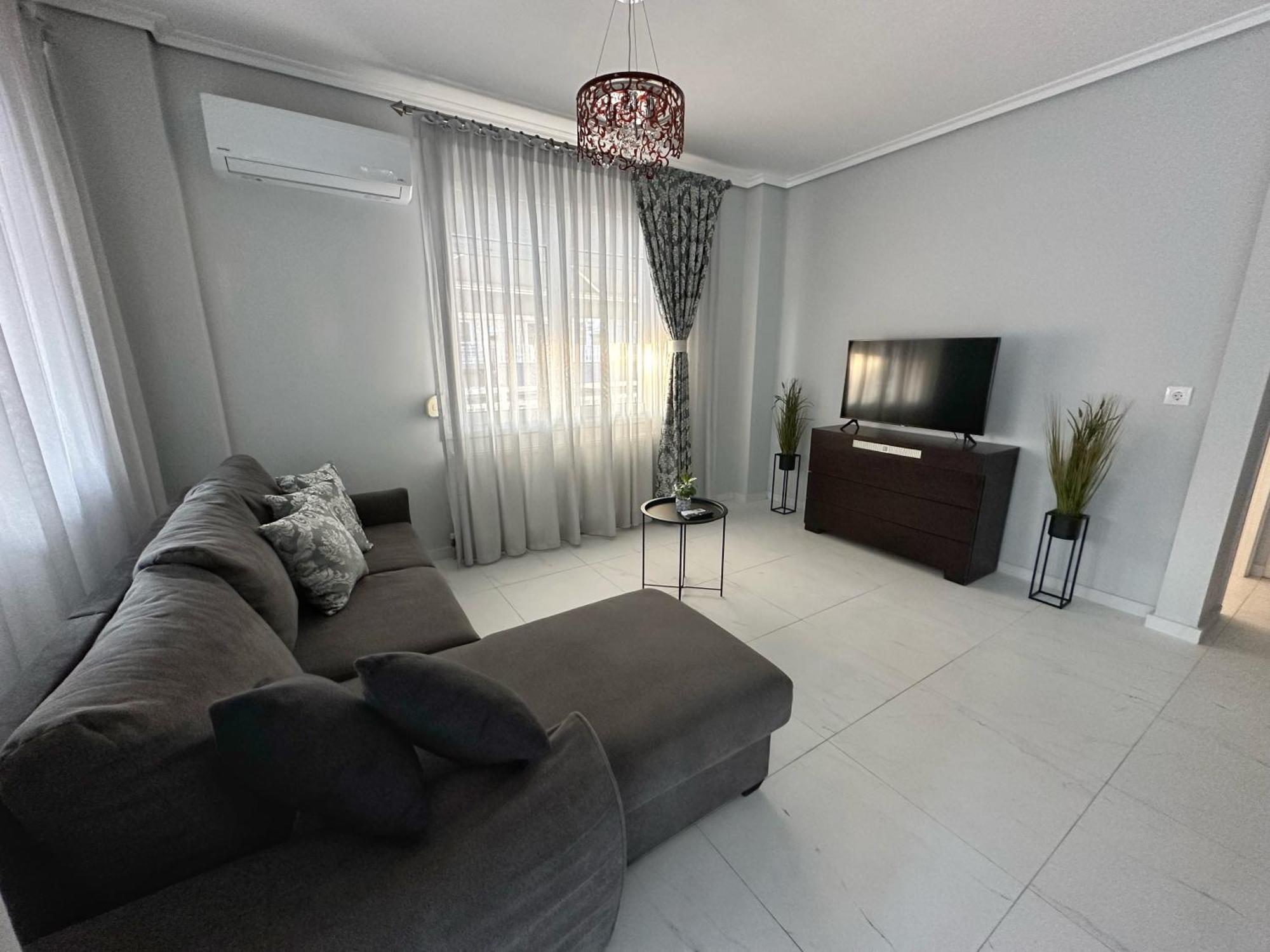 Eden Suite Paralia Luaran gambar