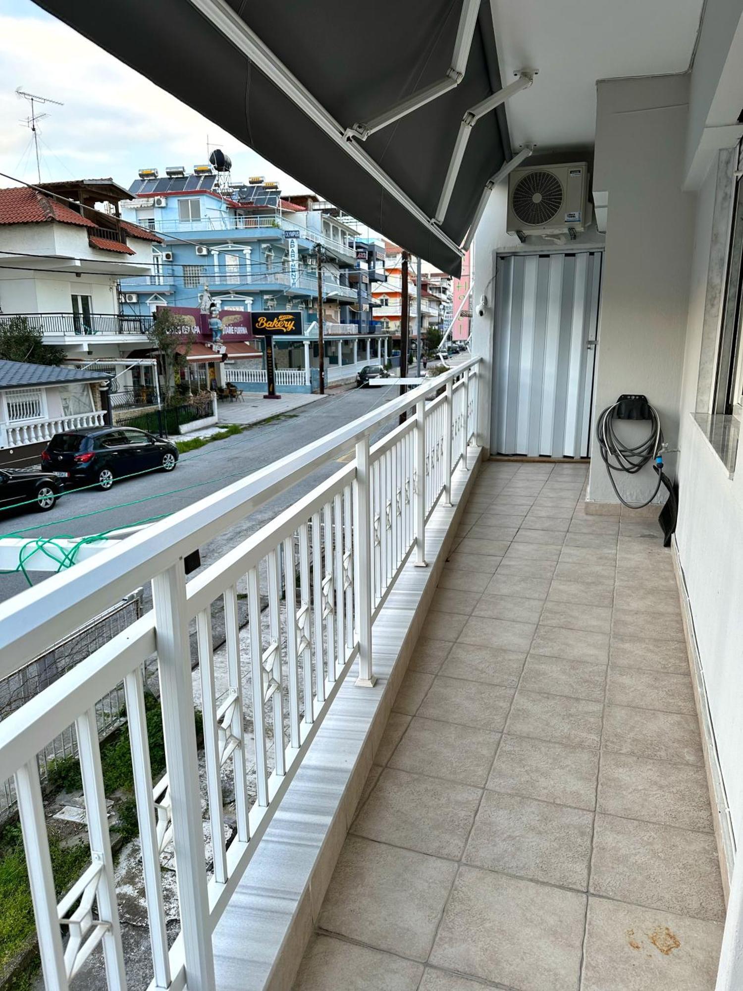 Eden Suite Paralia Luaran gambar