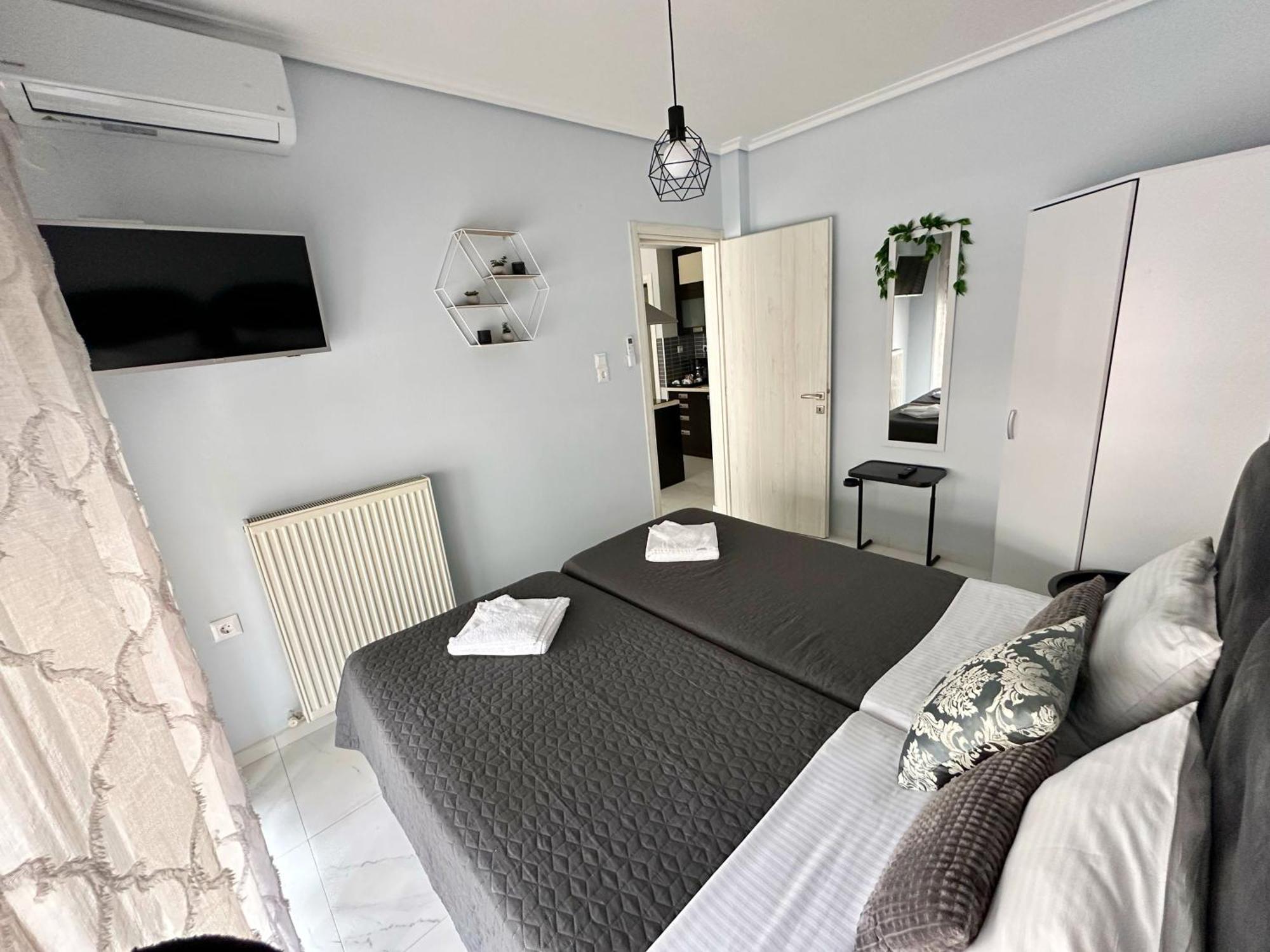 Eden Suite Paralia Luaran gambar